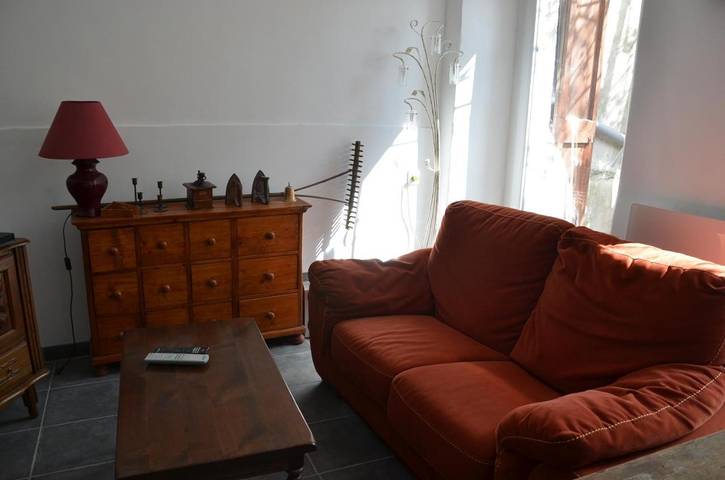Location de vacances pour 6 personnes, avec jardin à Vicdessos (homonymie)