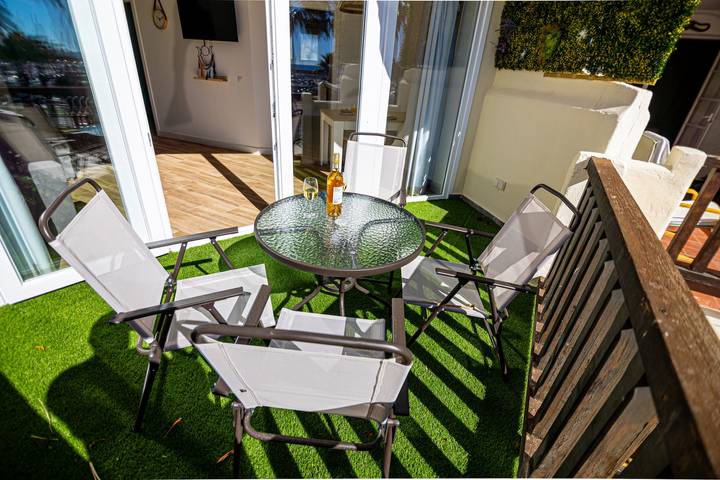 Appartamento intero, Unità in affitto · Benalmádena · ★4.56 · 2 camere da letto · 4 letti · 1 bagno in Benalmádena, Costa del Sol