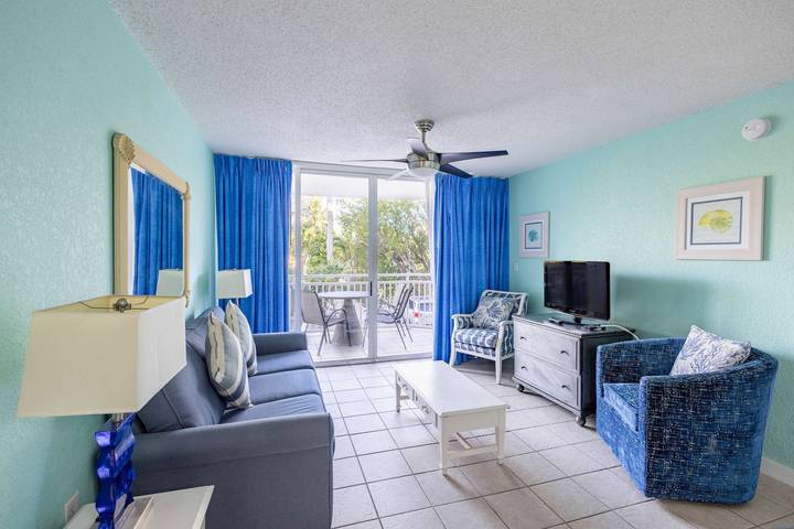 Gîte pour 6 personnes, avec piscine et balcon, adapté aux familles à Key West - 2