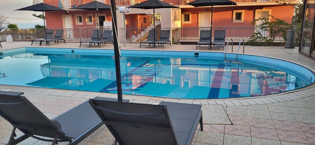 Appart’hôtel pour 3 personnes, avec Balcon ainsi que Terrasse et Vue