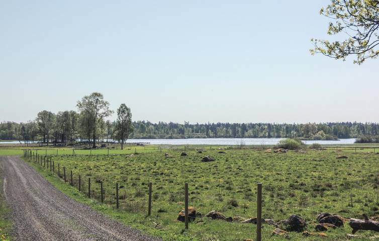 Bauernhof für 16 Personen, mit Seeblick und Terrasse sowie Garten in Schweden - 4