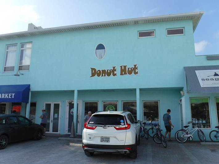 Vacation rental for 6 people, with pool and balcony as well as hot tub in Seagrove Beach