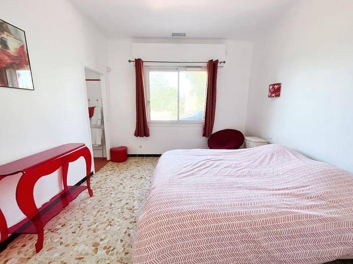 Villa pour 12 personnes, avec Balcon et Terrasse ainsi que Jardin et Piscine à Perpignan - 4