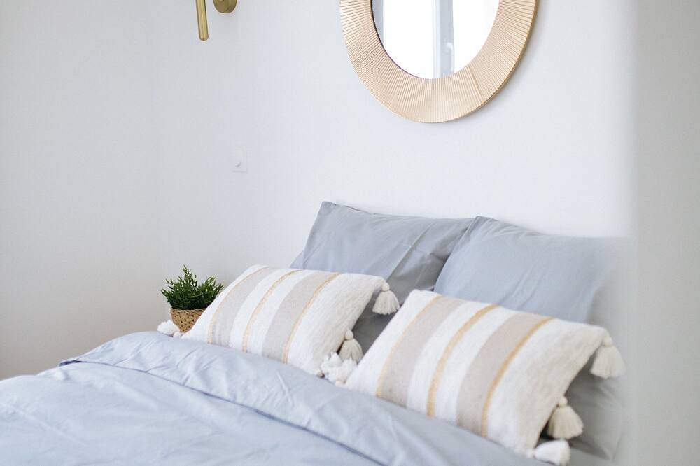 Entire apartment, Modern and cosy apartment with a beautiful terrace and parking, Paris La Défense in Courbevoie, Hauts-de-Seine