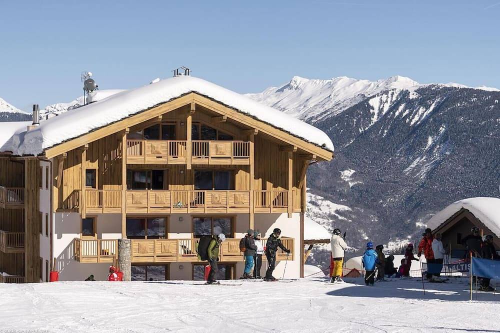 Appartement entier, Wifi, centre station, remise en forme, piscine, sauna, hammam, balcon, parking, télévision in Valmorel, Les Avanchers-Valmorel