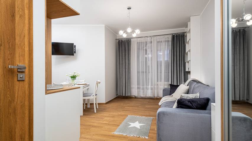 Ganze Ferienwohnung, Sun&Snow Metro Park - Apartment 44 in Bielany, Warschau