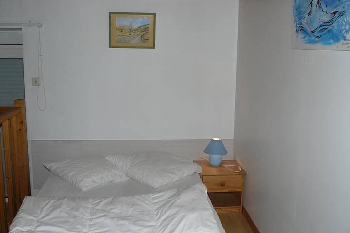 Gîte pour 5 personnes, avec terrasse à Le Chaffaut-Saint-Jurson - 4