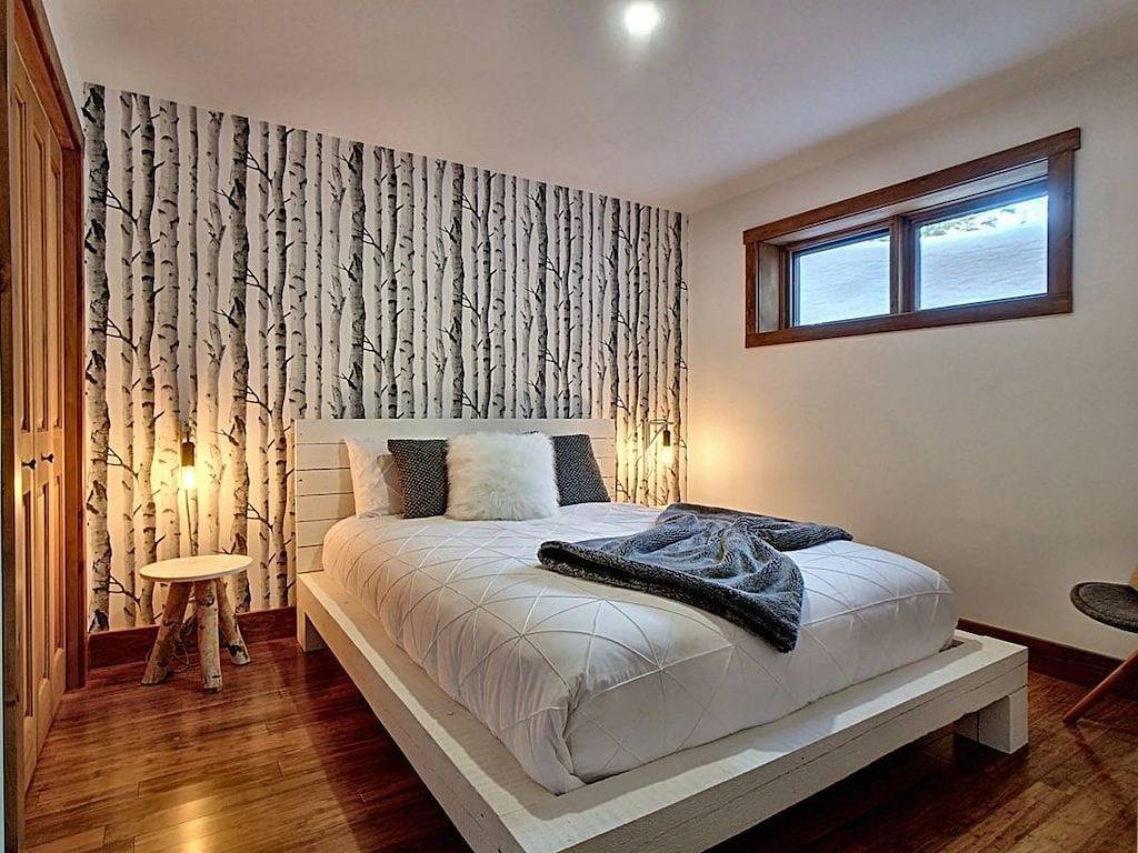 Rustic chic chalet in the forest in Le Massif