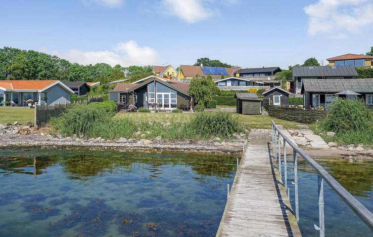 Ferienhaus für 6 Personen, mit Terrasse und Whirlpool sowie Sauna in Fåborg