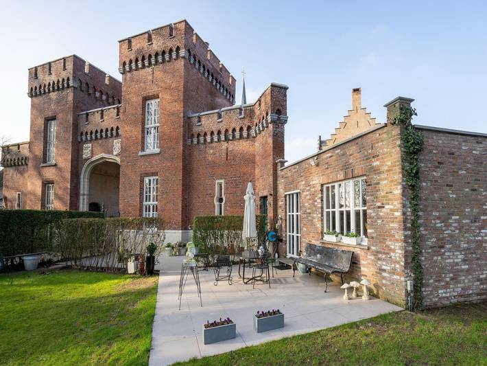 Château pour 4 personnes, avec Terrasse en Belgique
