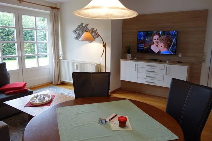 Ganze Wohnung, Ihr Urlaub unter Reet – Gemütliche Erdgeschosswohnung in Wyk in Wyk auf Föhr (Stadt), Wyk auf Föhr