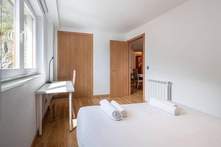 Ganze Wohnung, 2-Zimmer-Wohnung in Arinsal mit Parkplatz, 4 Pers. in Arinsal, Pal Arinsal