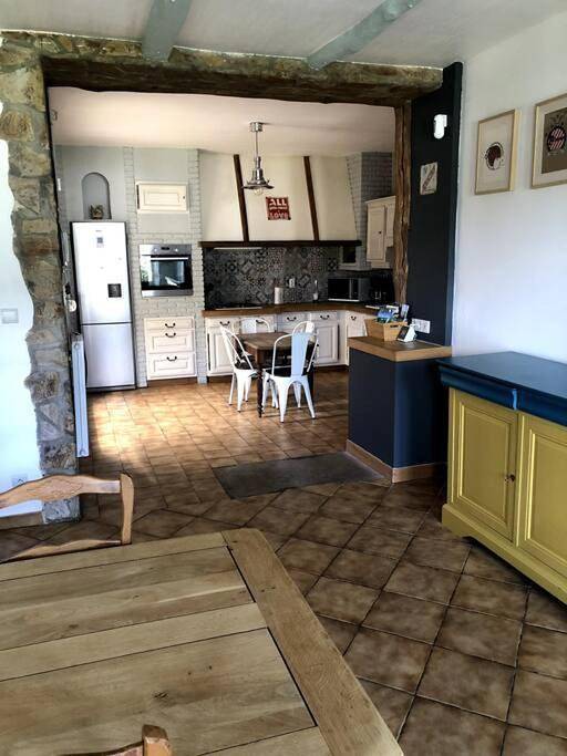 Location de vacances pour 9 personnes, avec vue ainsi que terrasse et jardin, animaux acceptés à Revin - 3