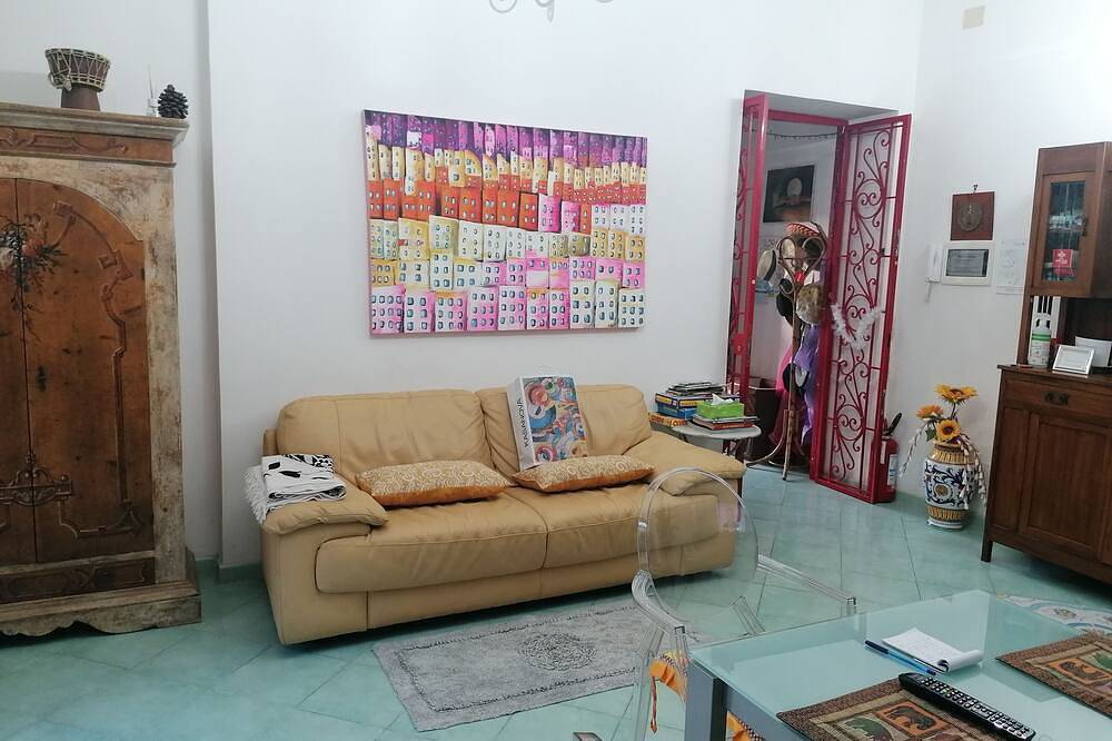 Mamita Rooms in Fiumicino, Rome Province