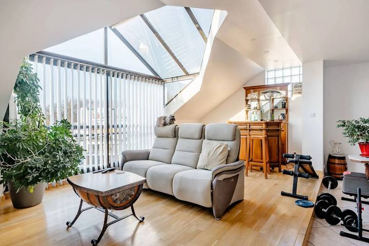 Entire apartment, Comfortable apartment Villeparisis 35 m² parking in Villeparisis, Seine-et-Marne