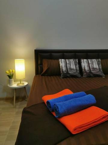 Maison d’hôte pour 2 personnes, avec vue ainsi que piscine et balcon dans Ban Bang Sare
