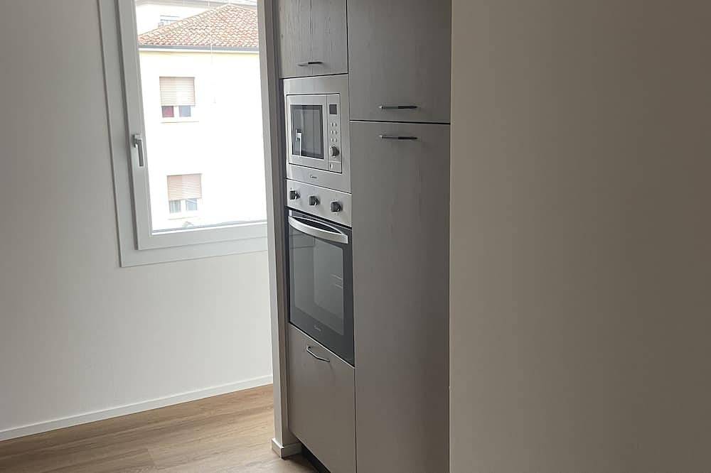 Entire apartment, G83Home modern apartment in fair area. in Vicenza, Vicenza Province