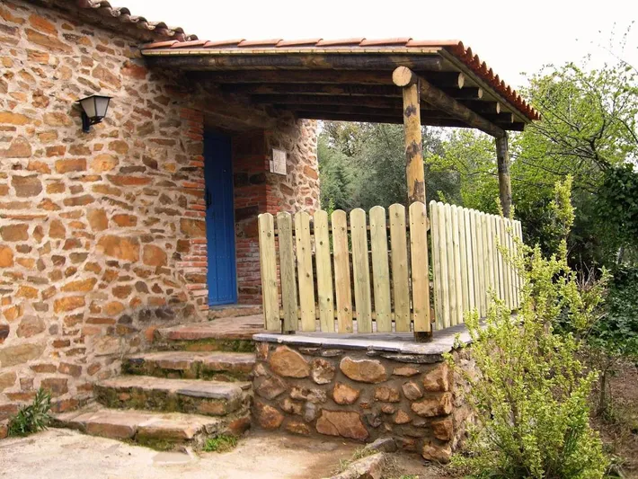 Casa de vacaciones para 2 personas, con terraza además de jardín y piscina - 1