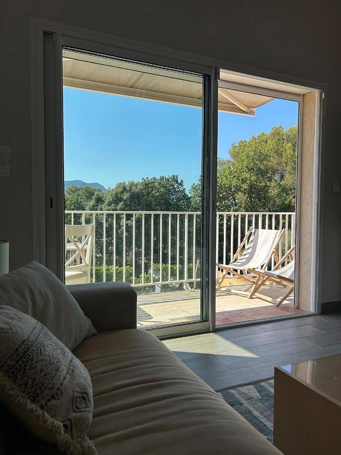 Gîte pour 4 personnes, avec balcon et vue à Pourrières - 4