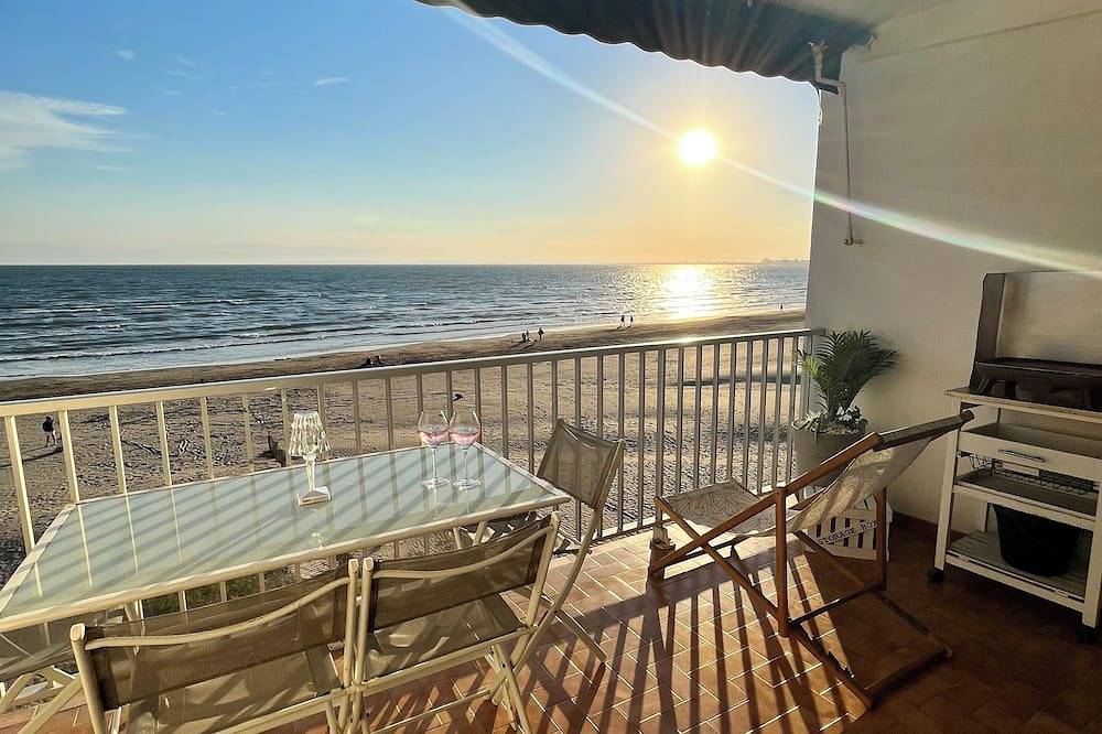 Ganze Wohnung, Le Grau Du Roi, frontline apartment - Facing the sea in Le Grau-du-Roi, Côte d'Améthyste