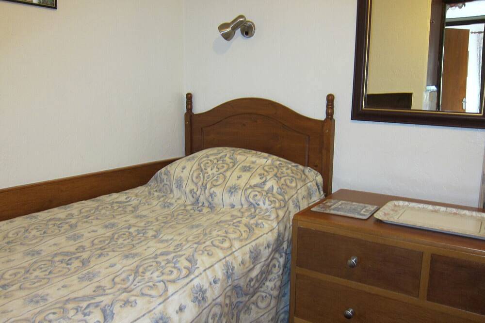 Cedarcroft Cottage Reeth, in zwei Hektar Garten, Fluss, Teiche, tolle Aussicht in Reeth, Yorkshire Dales National Park