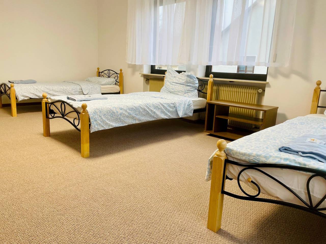 Ganze Wohnung, Apartment „Alexa“ mit gemeinsamer Terrasse und Wlan in Eußenheim, Maindreieck
