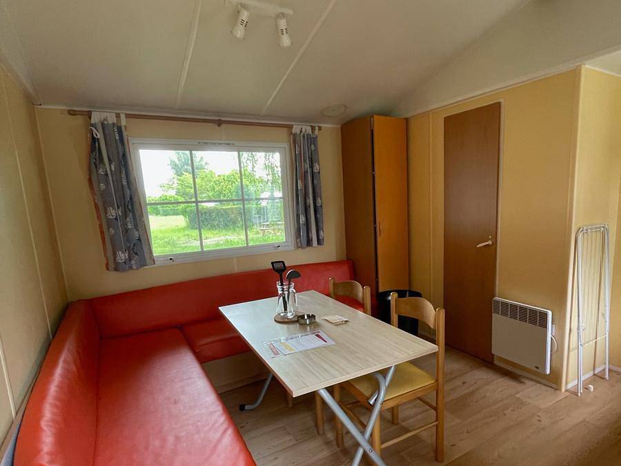 Camping Ile d'Amour - Mobilhome 7 personnes - Gamme Grande Famille 2ch. in Pont-sur-Yonne, Yonne