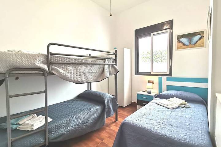 Appartement entier, Punta Umbria, Huelva Andalousie Costa de la Luz 2 chambres piscine air in Punta Umbría, Costa de la Luz