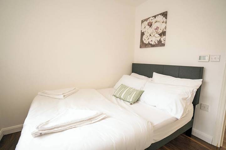 Hot Tub | 5Br | Luxury Coventry Retreat in Coventry, Birmingham e dintorni