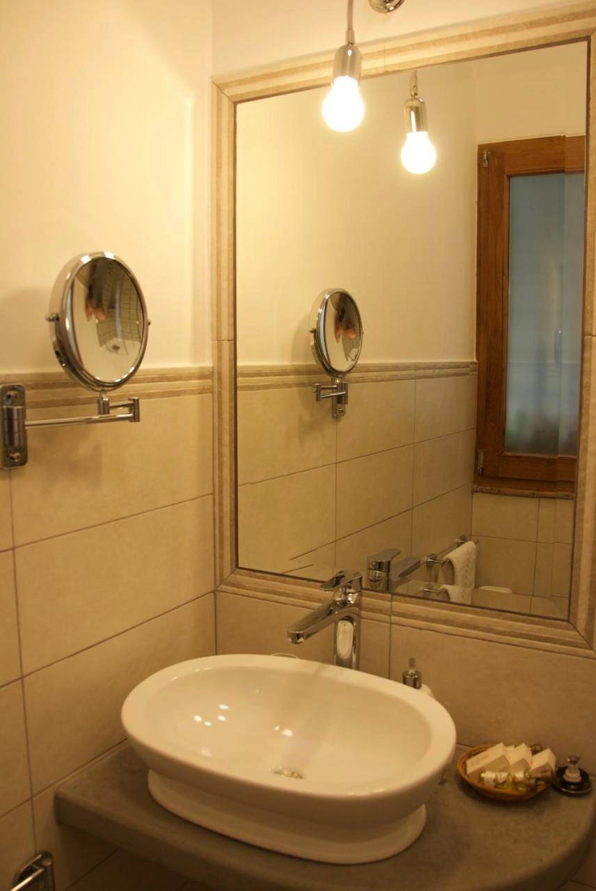 Santo Mercurio Country House in Pisciotta, Cilento Coast