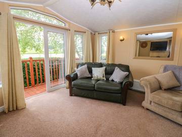 Caravan for 4 People in Cumbria, North West England, Photo 4