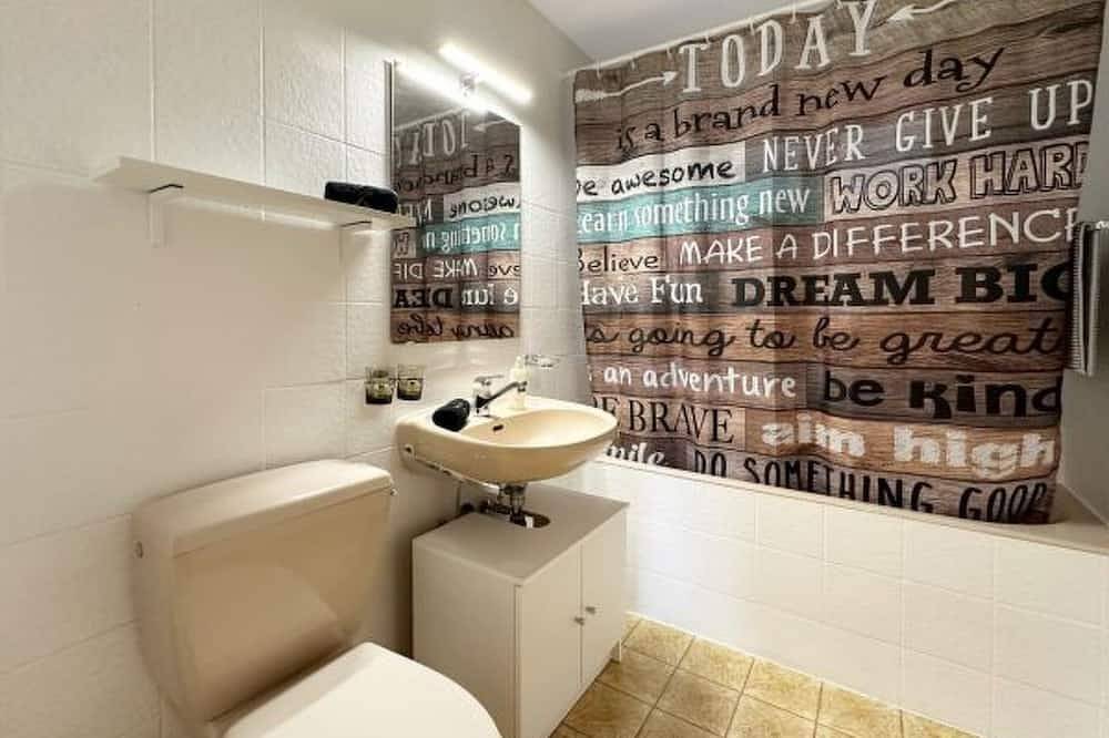 Apartamento entero, Chez Tonton à 5mns de Sion in Salins (Sion), Sion
