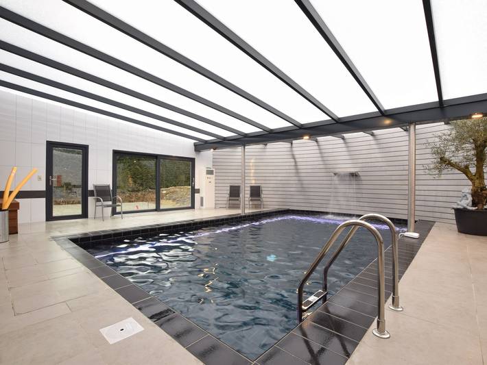 Gîte pour 18 personnes, avec piscine et jardin ainsi que terrasse et sauna dans Ardennes (Belgique) - 2