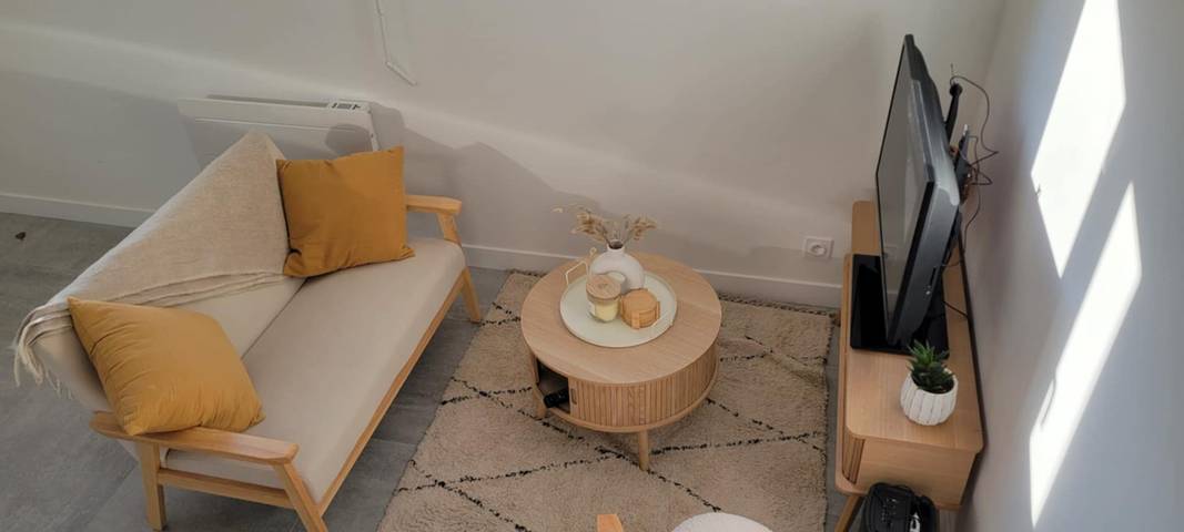 Gîte pour 4 personnes, avec terrasse et jardin dans Monts d'Arrée - 2