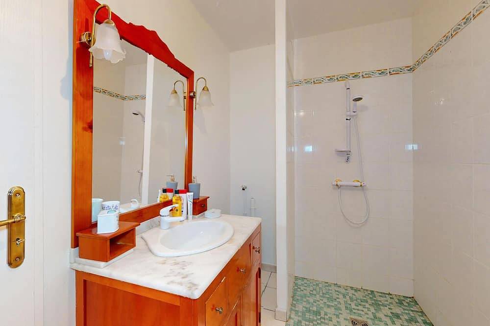 Ganze Wohnung, Stunning apartment in Trouvans with Wifi in Rougement, Doubs