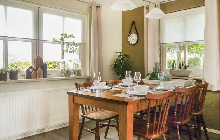 Holiday home for 4 people with terrace in Loon op Zand, North Brabant