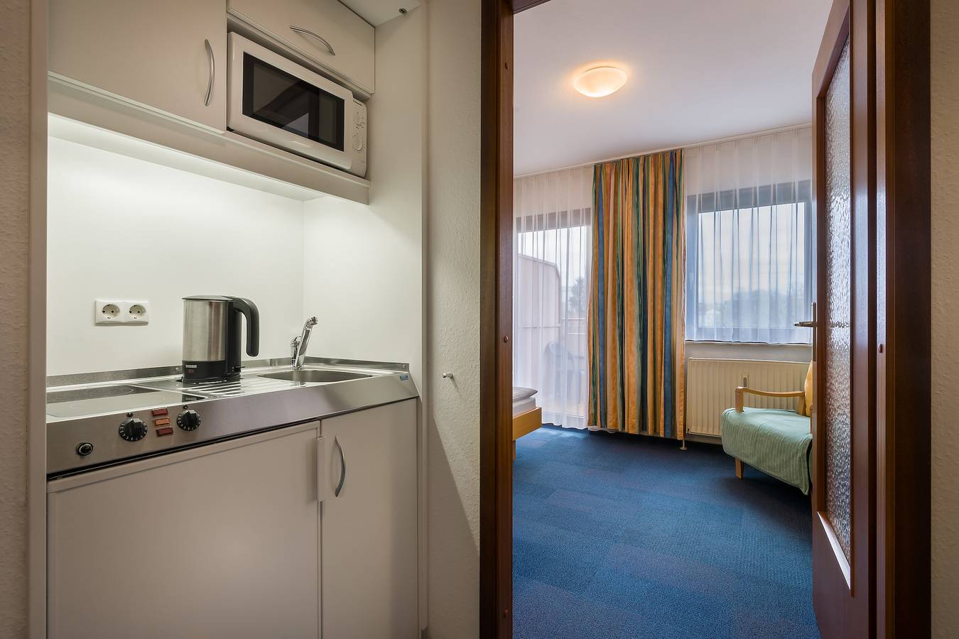 Appartement de vacances entier, Apartment zentral in Karlsruhe für 1 Person in Karlsruhe, Plaine du Rhin