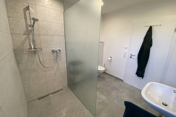 Ganze Wohnung, Ferienwohnung \"Fichte\" in Ravensburg im Grünen / Bodensee/ naturnah Neubau in Ravensburg, Region Bodensee-Oberschwaben