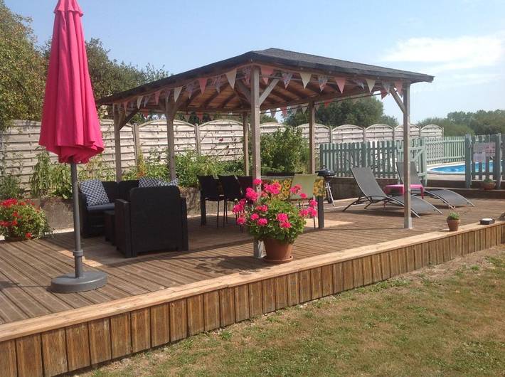 Location de vacances pour 7 personnes, avec vue ainsi que piscine et jardin à Saint-Martin-des-Prés - 4