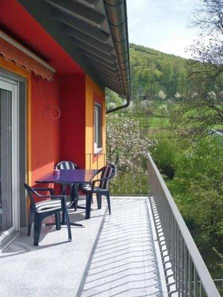 Ferienwohnung für 6 Personen, mit Ausblick und Garten sowie Balkon in Lautertal - 3