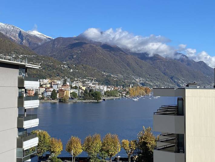 Ferienwohnung für 4 Personen, mit Balkon und Seeblick in Locarno
