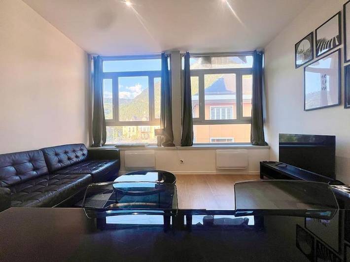 Gîte pour 4 personnes, avec vue, animaux acceptés à Cluses - 2