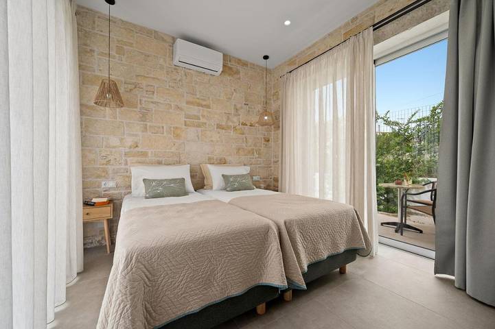 Ferienhaus für 6 Personen, mit Terrasse und Garten sowie Pool und Ausblick in Pitsidia - 3