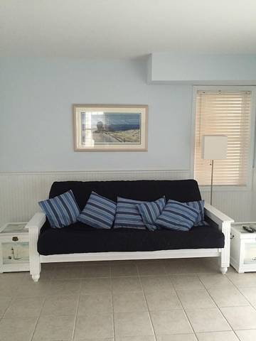 Vacation House for 12 Guests in Lewes, Delaware, Picture 1