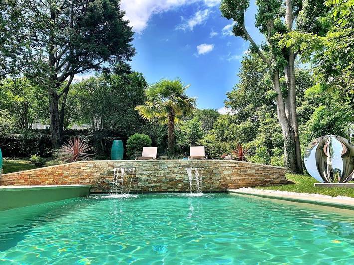 Chambre d’hôte pour 2 personnes, avec Terrasse ainsi que Jardin et Piscine en Aquitaine