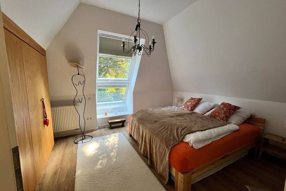 Ganze Wohnung, Ferienwohnung Rotbuche - Appartement/Fewo, Dusche und Bad, Wc, 2 Schlafräum in Rastede, Ammerland