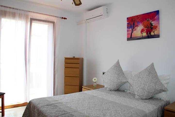 Ganze Wohnung, 2 Bed Apt Atemberaubende Aussicht auf Plaza und Private Solarium in Brisas y Golf, Orihuela