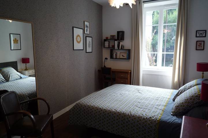 Gîte pour 4 personnes, avec jardin et terrasse à Chalon-sur-Saône - 2