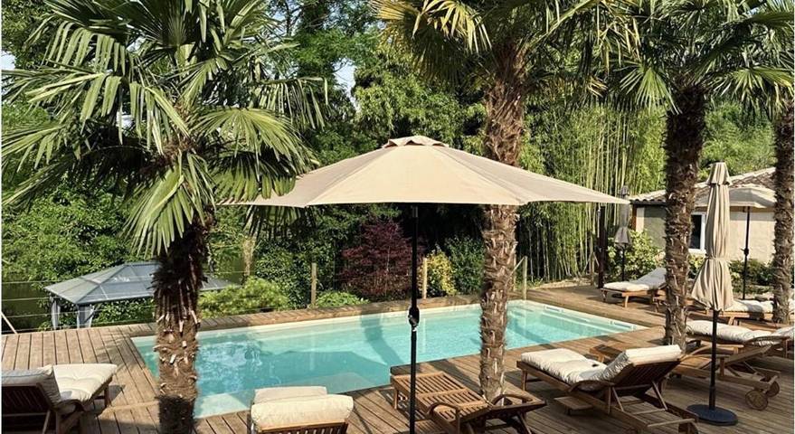 Gîte pour 2 personnes, avec piscine et jardin ainsi que jacuzzi et sauna dans Ratenelle - 4