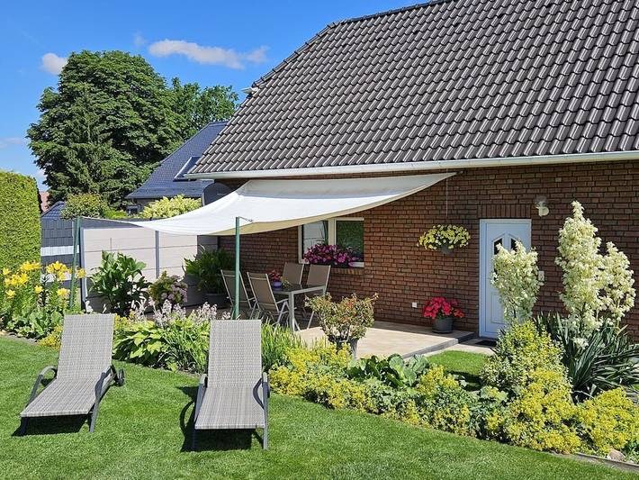 Ferienhaus in Dambeck mit Schwimmbecken in Bütow, Müritz